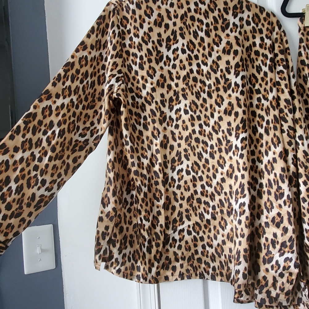 ❤sold❤leopard print victoria secret 2 piece pajama set - Picture 2 of 6